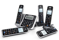 Panasonic 松下 KX-TG385SK 无绳电话套装（官翻版、一拖四、DECT 6.0+、蓝牙连接手机）