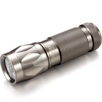 博客户外 SLT-P003 便携型 LED时尚精致手电筒
