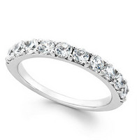 Diamond Ring in Sterling Silver 纯银钻戒（碎钻共1克拉）