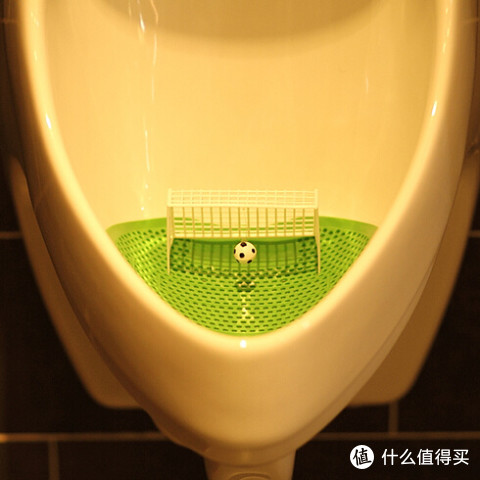 嘘嘘神器:球门主题小便池过滤网