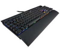 CORSAIR 海盗船 Gaming K70 RGB 幻彩背光机械游戏键盘 黑色 红轴