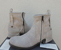 UGG Collection Stella 女款雪地靴 意产