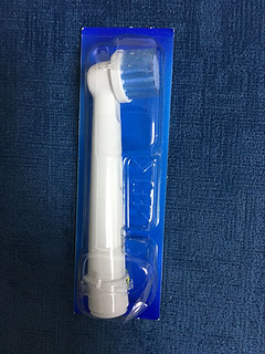 德国Braun Oral-B\/欧乐B EB17敏感型电动牙刷