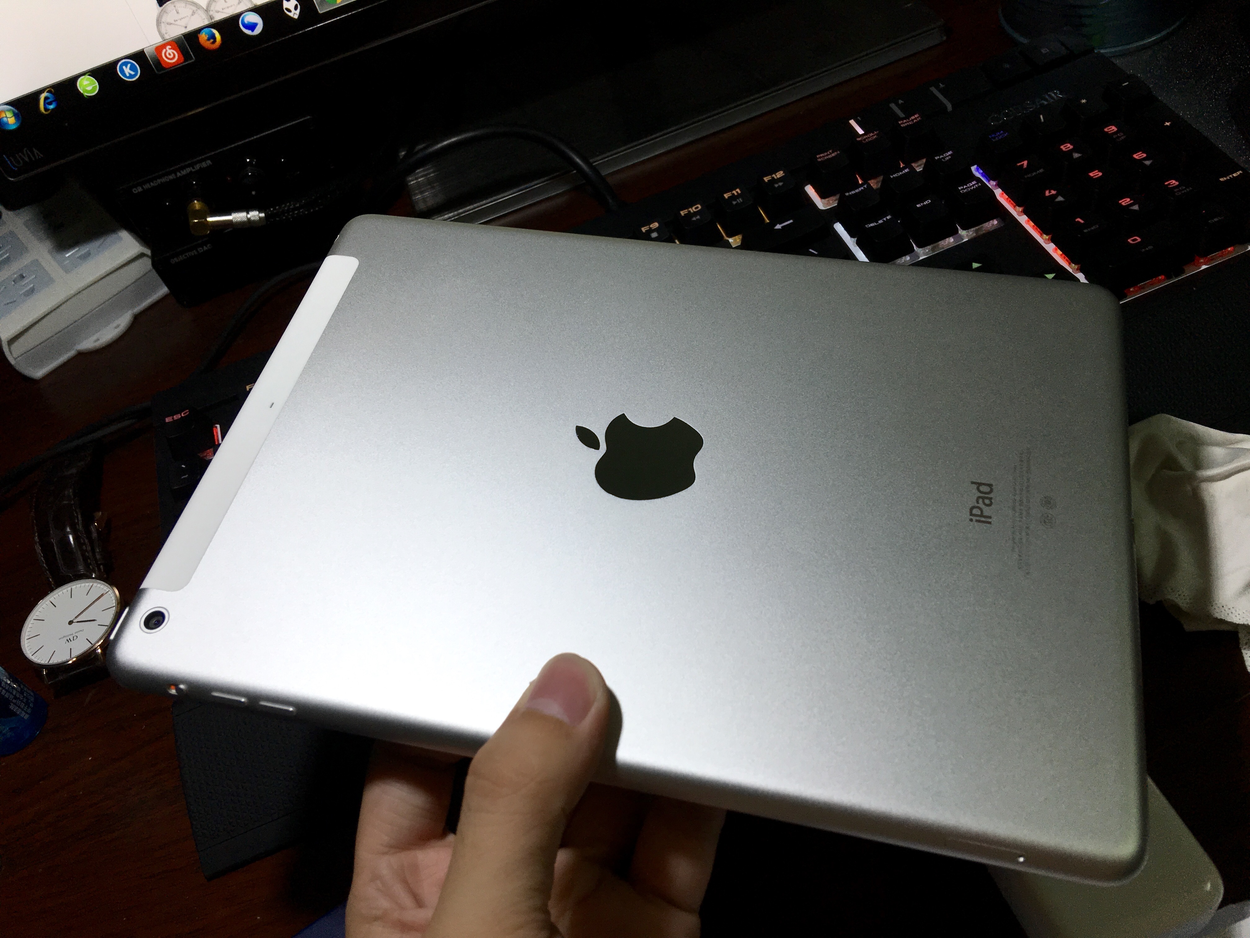 国行 苹果 apple ipad air 32g 4g版 银色 平板电脑 1