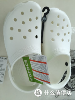 Crocs白色正版中性洞洞鞋(购买于英国亚马逊)