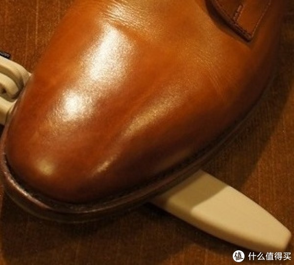 网友投稿:关于男士正装皮鞋的选购经验