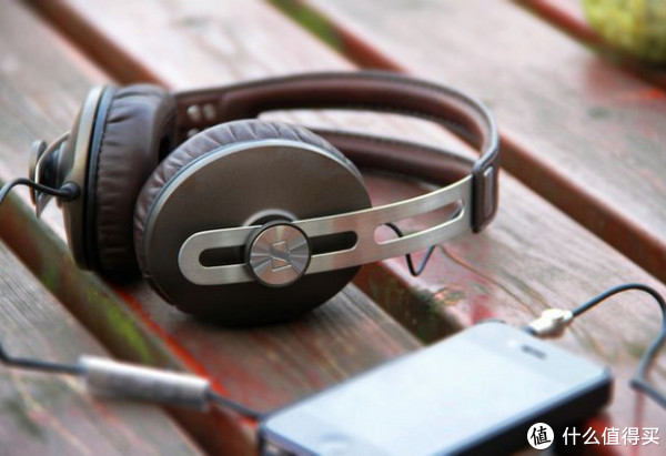 历史低价:SENNHEISER 森海塞尔 MOMENTUM(大馒头)封闭式头戴耳机 黑色款