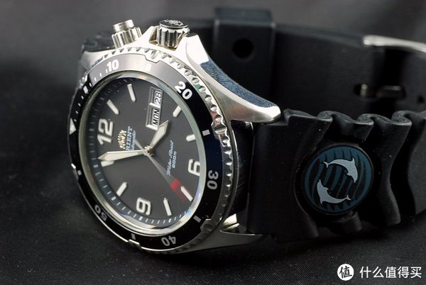 ORIENT 东方双狮 CEM65004B Black Mako 黑鲨 男款潜水机械腕表