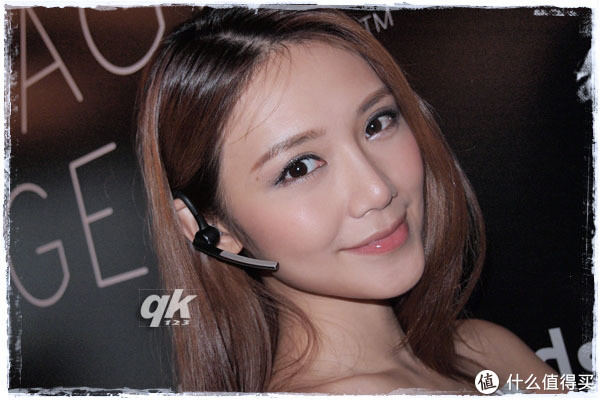 限华南:Plantronics 缤特力 Voyager PRO Legend 旗舰级 蓝牙耳机