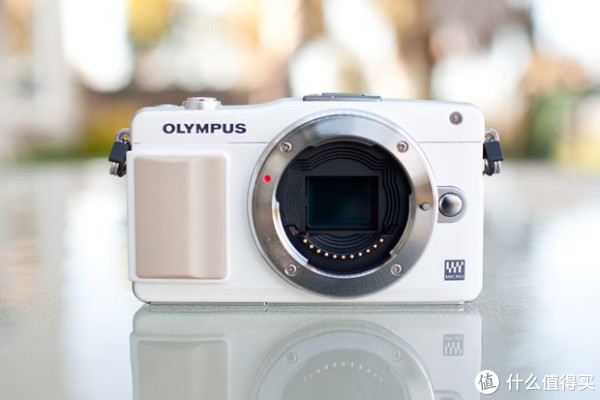 OLYMPUS 奥林巴斯 E-PM2 双镜头套机（标配14-42/40-150镜头）