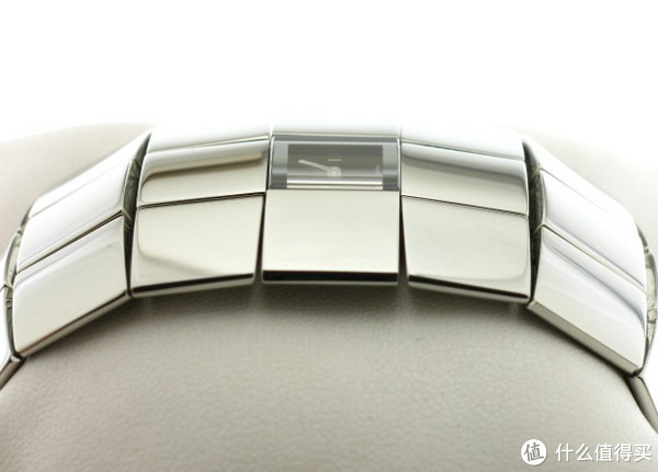 Calvin Klein DISCO K4021102 女款时装腕表