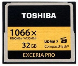 TOSHIBA 东芝 EXCERIA PRO型超高速CF 32GB 存储卡（1066X、Class 10）