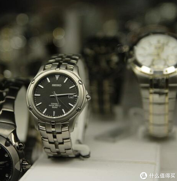 SEIKO 精工 Le Grand Sport SLC033 男士钛金属腕表