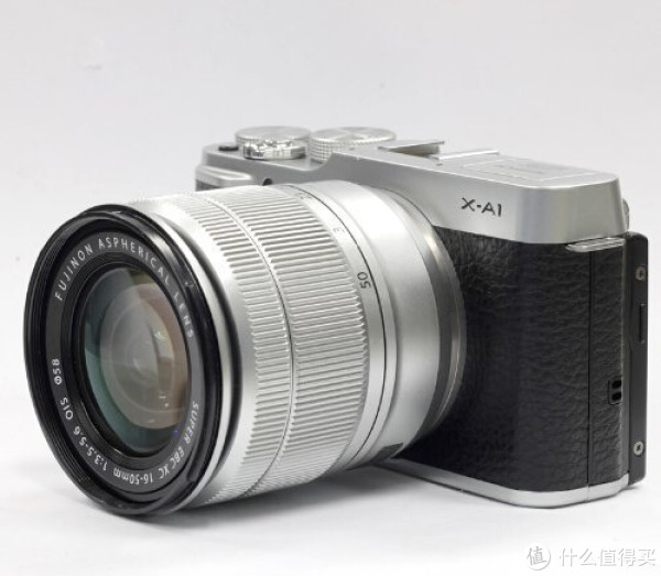 FUJIFILM 富士 X-A1 16-50mm镜头套机 银黑/黑色