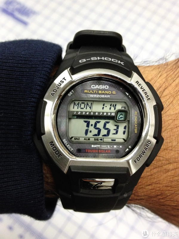 CASIO 卡西欧 G-Shock Solar GWM850-1CR 男款腕表(6局电波、太阳能)