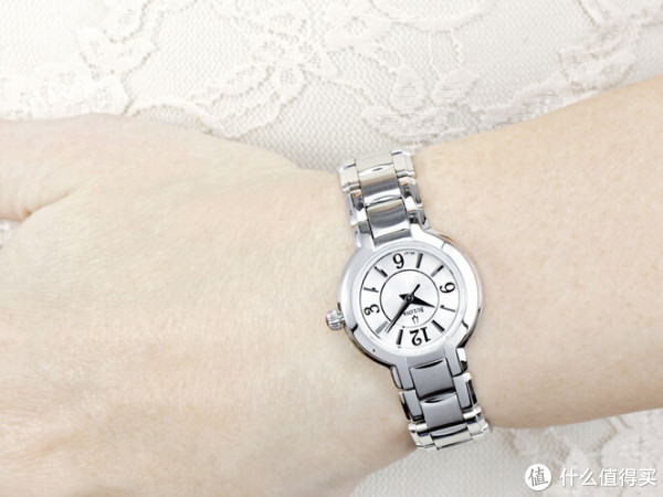 BULOVA 宝路华 Precisionist Fairlawn 96L147 女款时装腕表