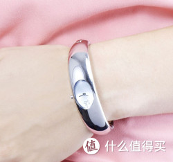 Calvin Klein Exquisite K1Y22120 女款时装腕表