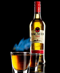 Bacardi 百加得 151朗姆酒（75.5°、750ml）
