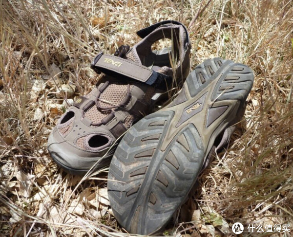 Teva Omnium Closed Toe Sandal 男士户外凉鞋
