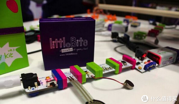 日亚Z秒杀：pioneer 耳机、留言电话、VIXEN 望远镜、littleBits 电子积木、KENKO 镜头、HITACHI 洁面仪、ZOJIRUSHI、TIGER虎牌电饭煲等