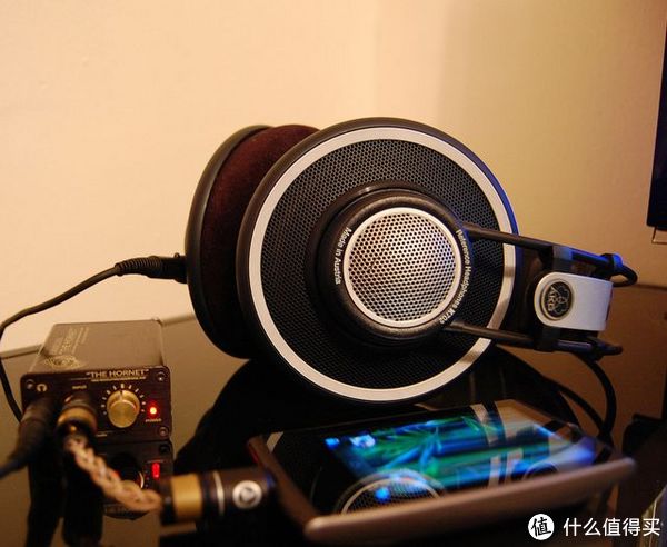 华东华北：AKG 爱科技 K702 旗舰级头戴式监听耳机