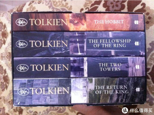 《The Hobbit & The Lord of the Rings》(霍比特人&指环王套装,共4册)