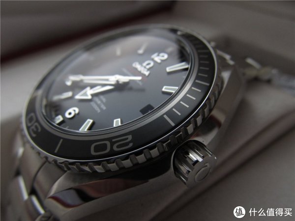 OMEGA 欧米茄 Seamaster Planet Ocean 系列 232.30.42.21.01.001 男士机械腕表