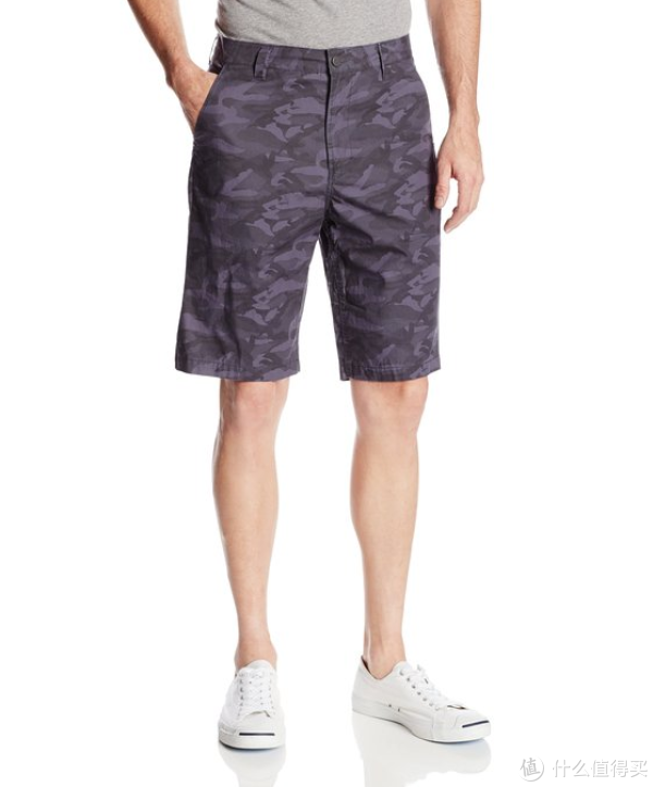 Calvin Klein Jeans Flat-Front Camo 男款休闲短裤