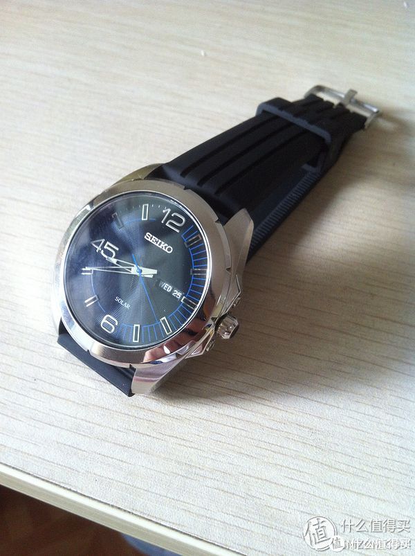 SEIKO 精工 Core SNE277 男款太阳能腕表