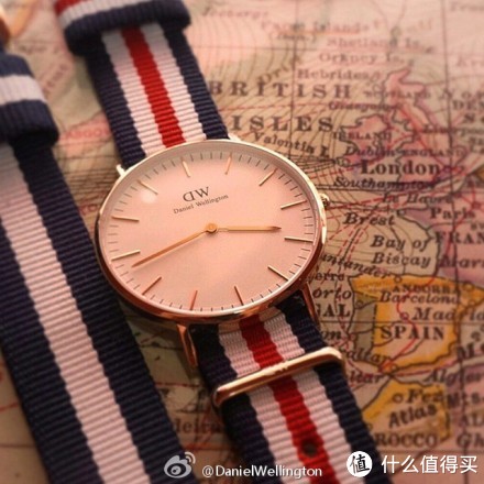 1:25开始：Daniel Wellington Classic系列 0109DW 男士时装腕表