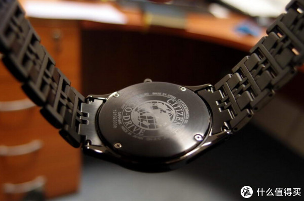 CITIZEN 西铁城 Stiletto NIB AR3015-61E 男款光动能腕表