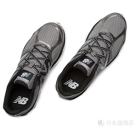 new balance 新百伦4090 男款跑鞋