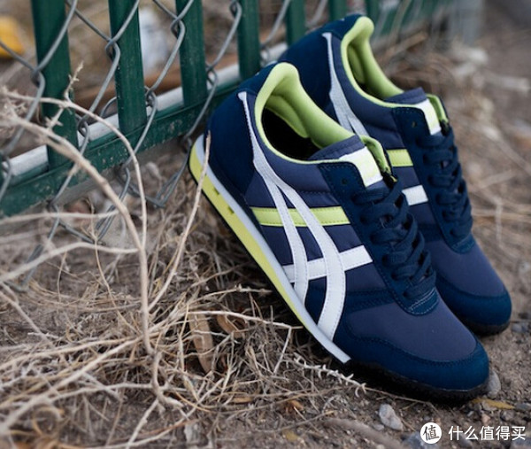 Onitsuka Tiger 鬼冢虎 Ultimate 81 时尚运动鞋