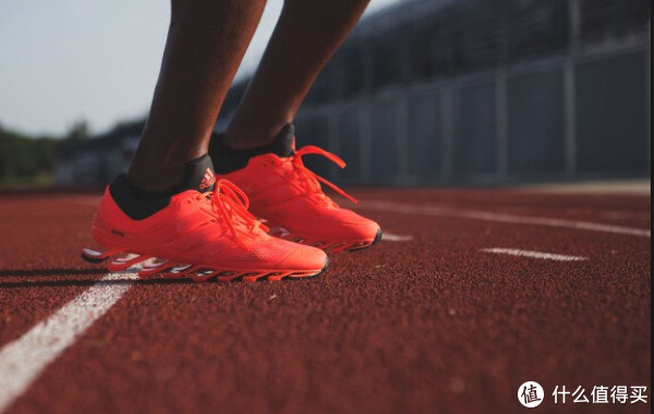 adidas 阿迪达斯 Springblade 2 刀锋战士 跑步鞋 42码起