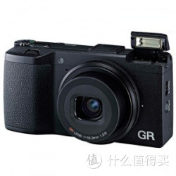 RICOH 理光 GR 数码相机（APS-C、等效28/2.8）