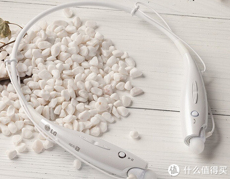 LG HBS-730 立体声蓝牙耳机（aptX）白色