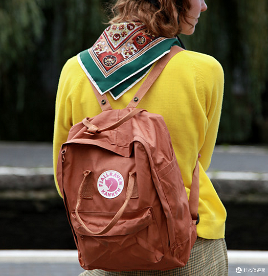 非剁手不足以解毒：Fjallraven 北极狐 双肩包 开箱