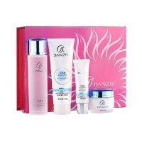 DANZ 丹姿 莹润补水套装（洁面120g+平衡水120ml+眼霜20g+霜50g)