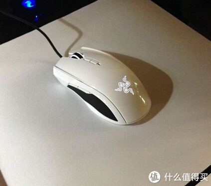 Razer 雷蛇 太攀皇蛇 Taipan 游戏鼠标 白色