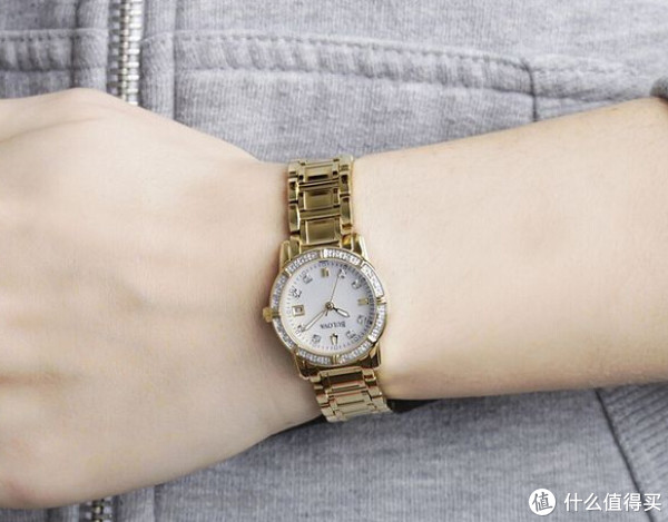 BULOVA 宝路华 Diamonds 98R165 女款时装腕表