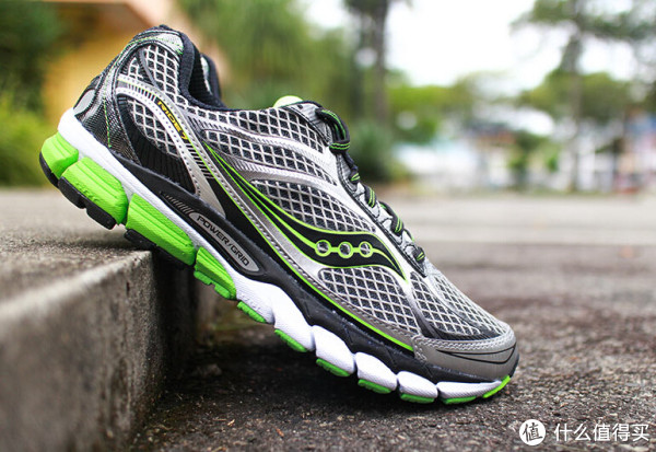 Saucony Ride 7 男士全掌避震跑鞋