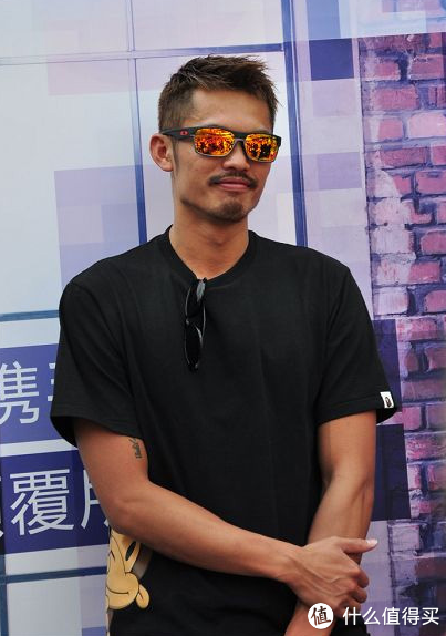 Oakley 欧克利 Two Face Lin Dan 林丹签名款 太阳镜