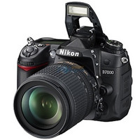Nikon 尼康  D7000 单反套机 （AF-S DX 18-105 f/3.5-5.6G ED VR 防抖镜头）