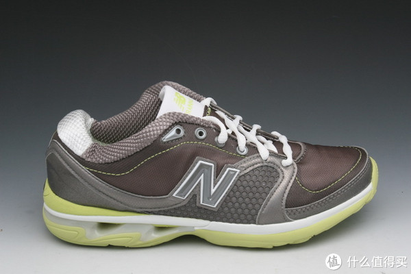 new balance WX812 女款综合训练鞋