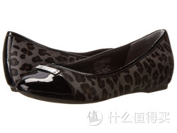 Rockport Total Motion 20mm Cap Toe Skimmer w/ Medallion 女士平底鞋
