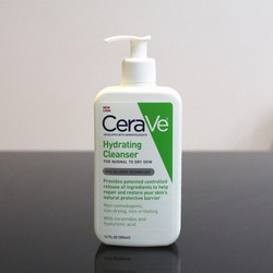 CeraVe Hydrating Cleanser 低泡温和洁面乳（干性肤质适用，355ml）