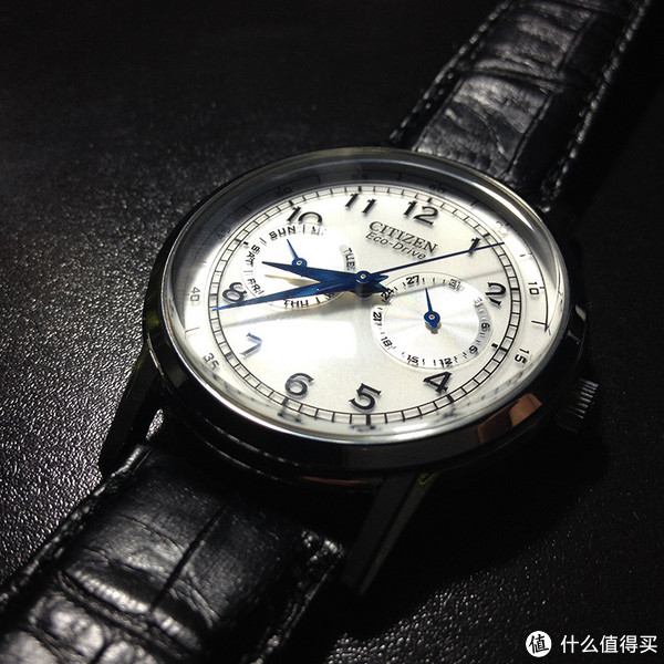 CITIZEN 西铁城 Eco-Drive AO9000-06B 男款光动能腕表