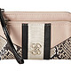 GUESS Paxton Wristlet 手拿包