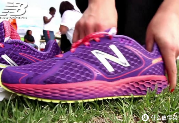 39码起:new balance WT980v1 女款越野跑鞋