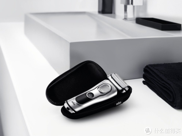 BRAUN 博朗 旗舰级 Series 9系列 9090cc 电动剃须刀(带清洁桶)